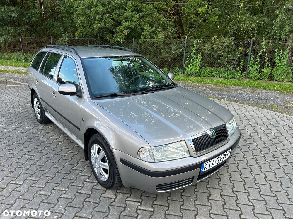 Skoda Octavia - 1