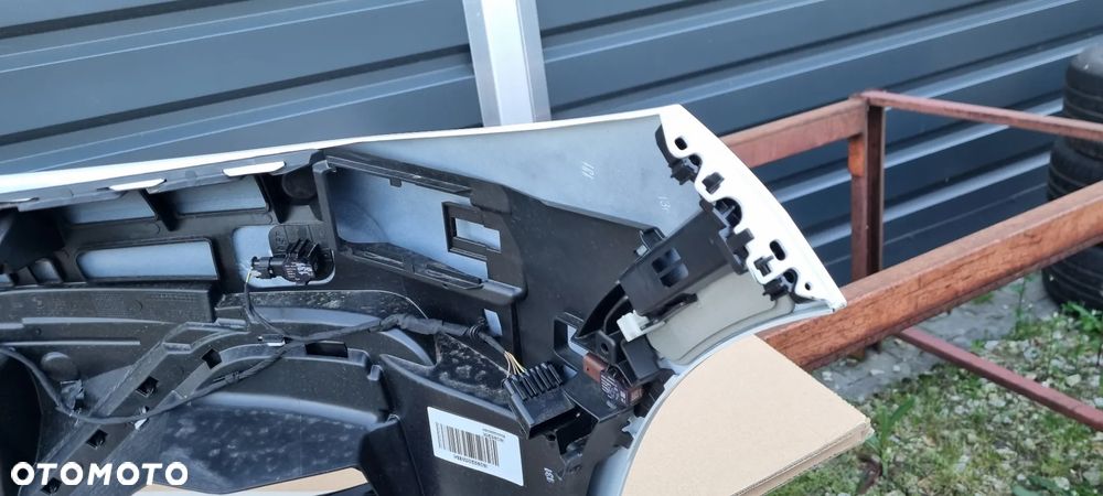 BMW 8 G14 G15 G16 M-PAKIET 2018- zderzak przód oryginał MC307 - 19