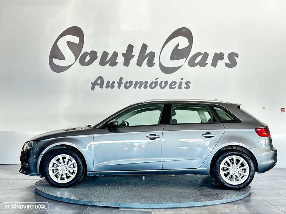 Audi A3 Sportback 1.6 TDI Advance Ultra - 9