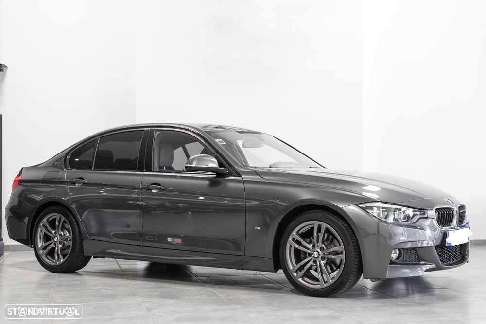 BMW 330 e iPerformance Advantage - 1