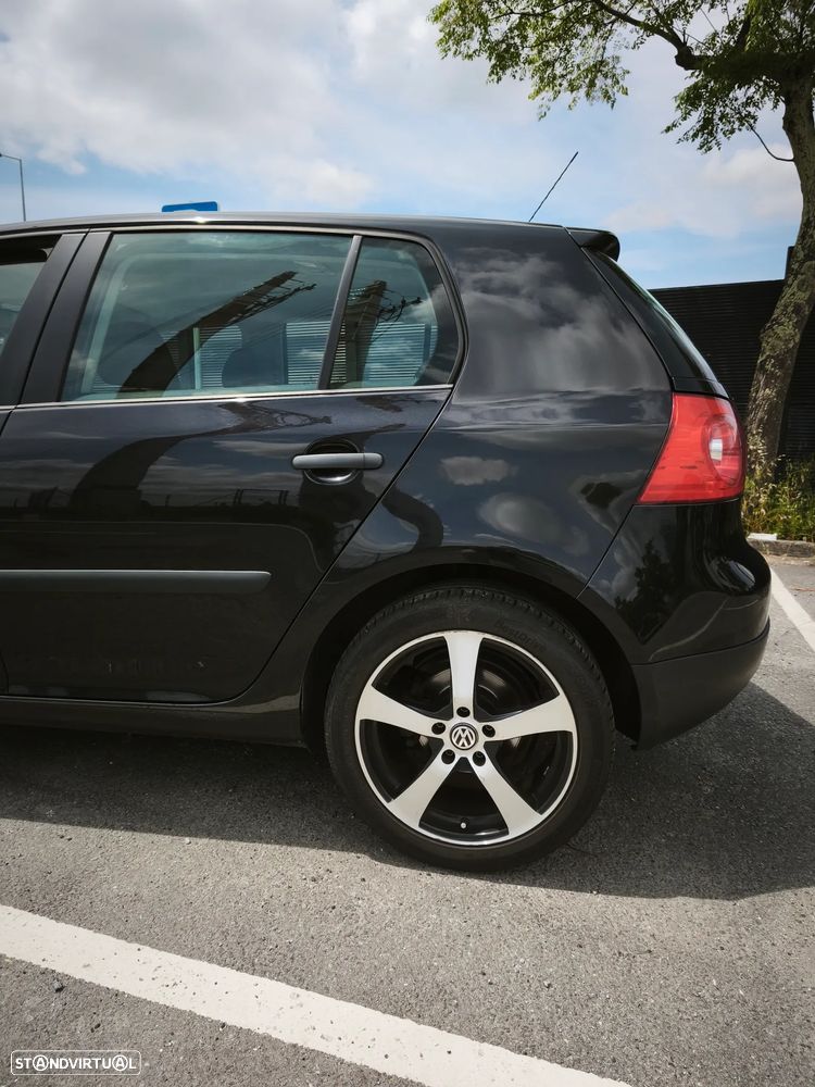 VW Golf - 8