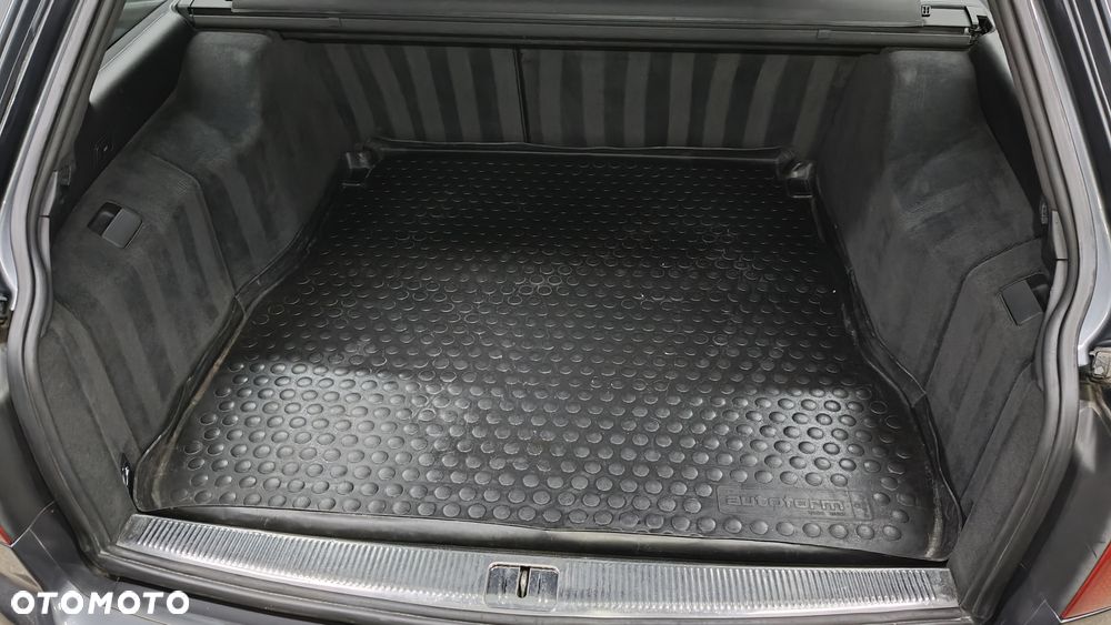 Audi A6 ver-a6-2-7t-quattro - 24