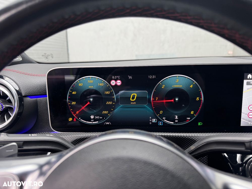 Mercedes-Benz CLA - 28