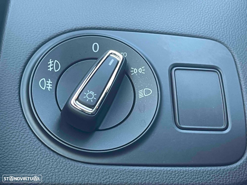 SEAT Ibiza SC 1.4 TDi FR - 34