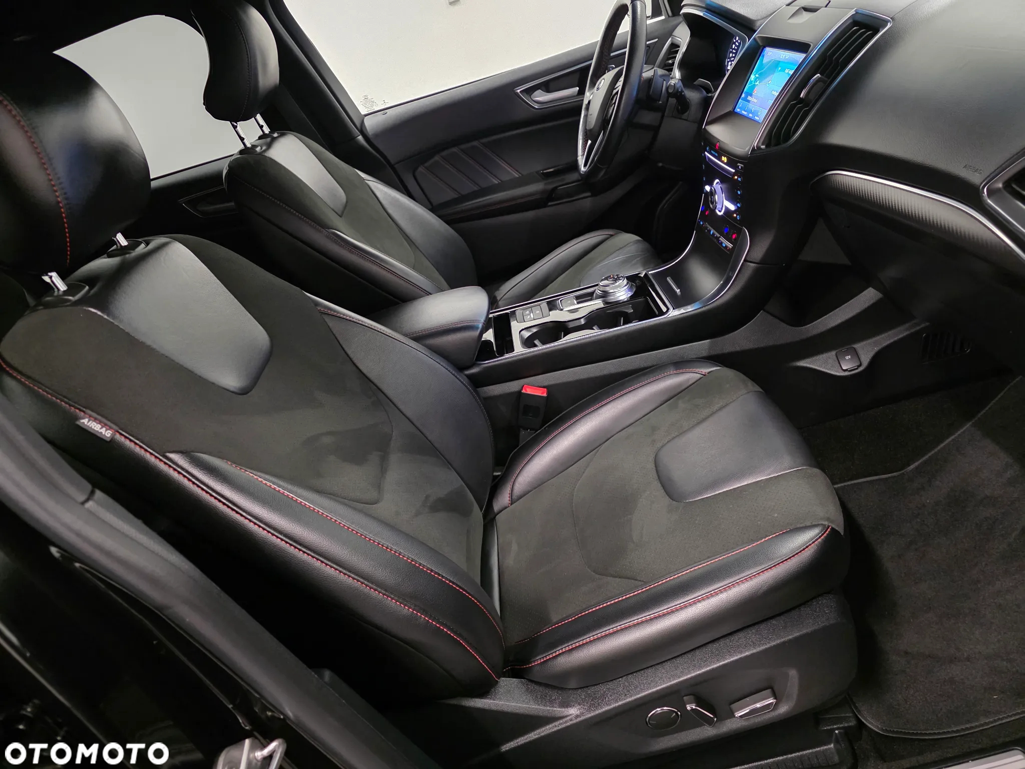 Ford Edge 2.0 EcoBlue Twin-Turbo 4WD ST-Line - 15
