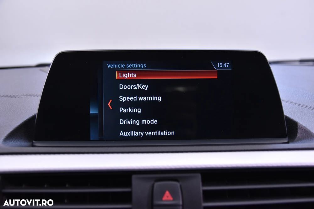 BMW Seria 1 118i Aut. M Sport - 19