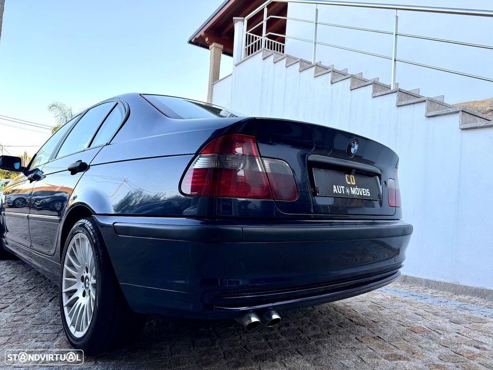 BMW 320 - 18