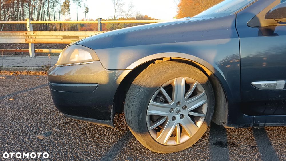 Renault Laguna - 21