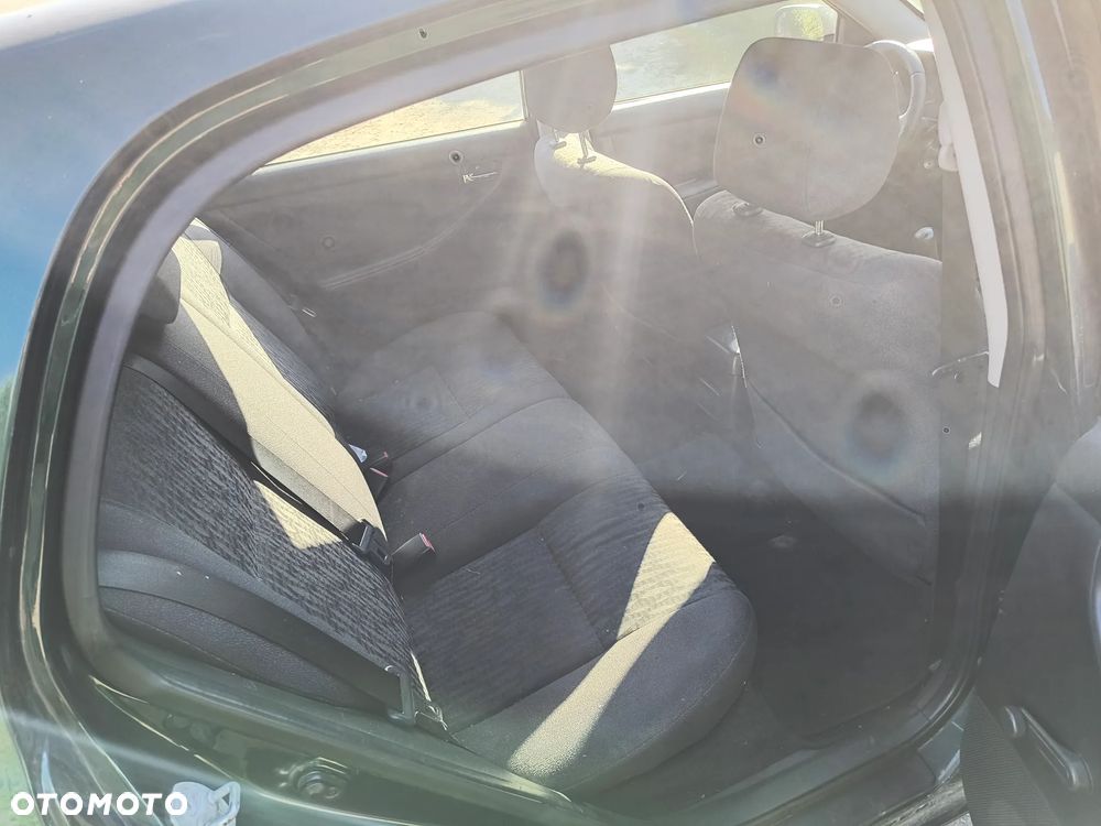 Toyota Corolla 2.0 D-4D - 7