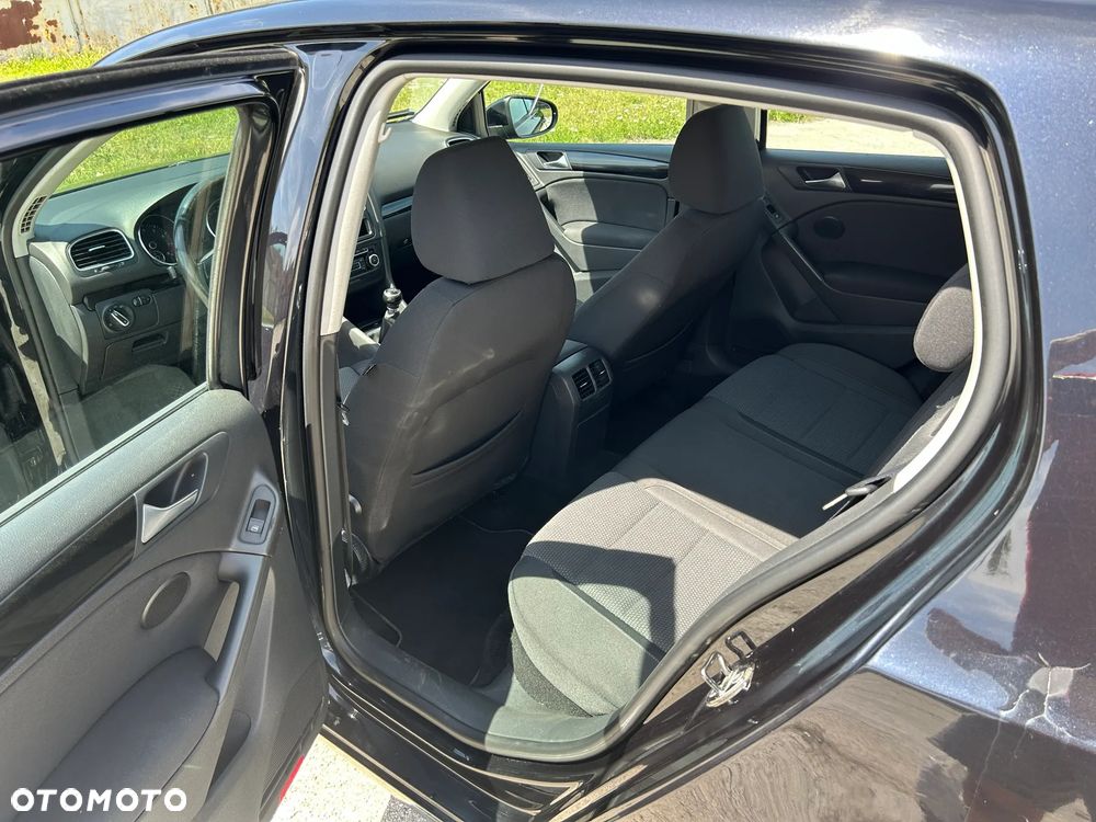 Volkswagen Golf 1.6 Comfortline - 14