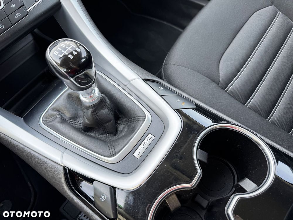 Ford Mondeo 2.0 TDCi STart-Stopp Trend - 28