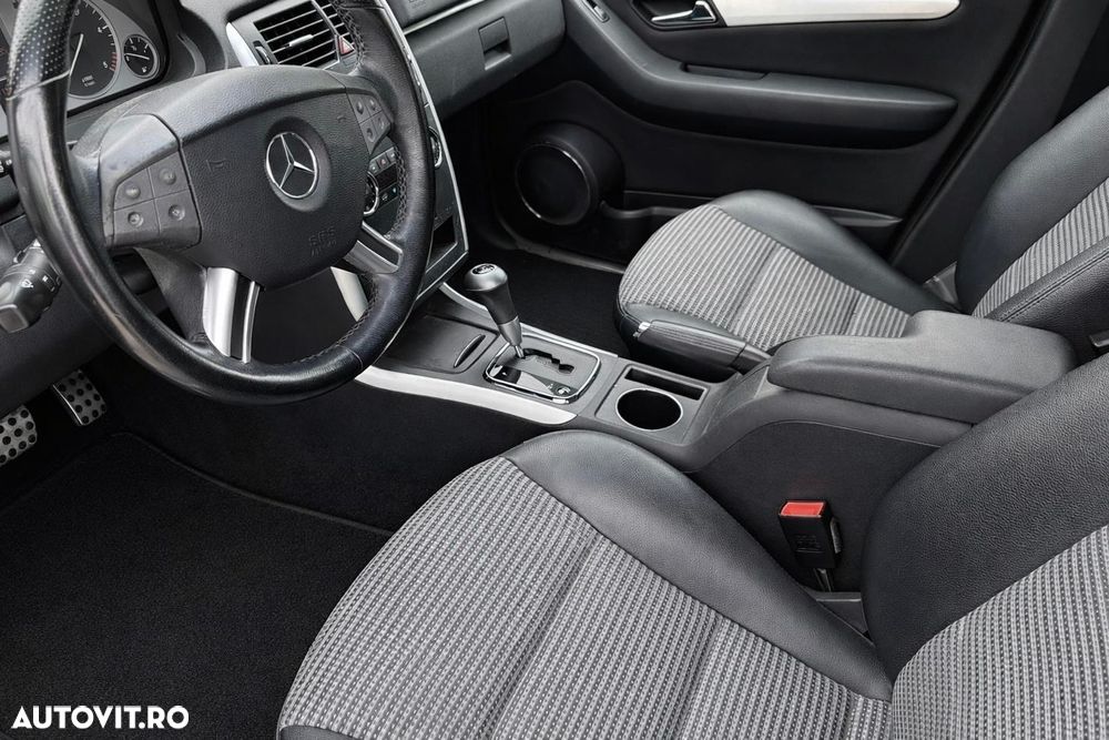 Mercedes-Benz B 200 - 7