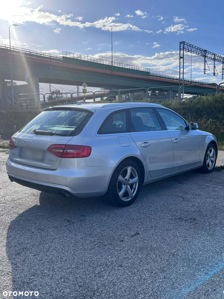 Audi A4 Avant - 4
