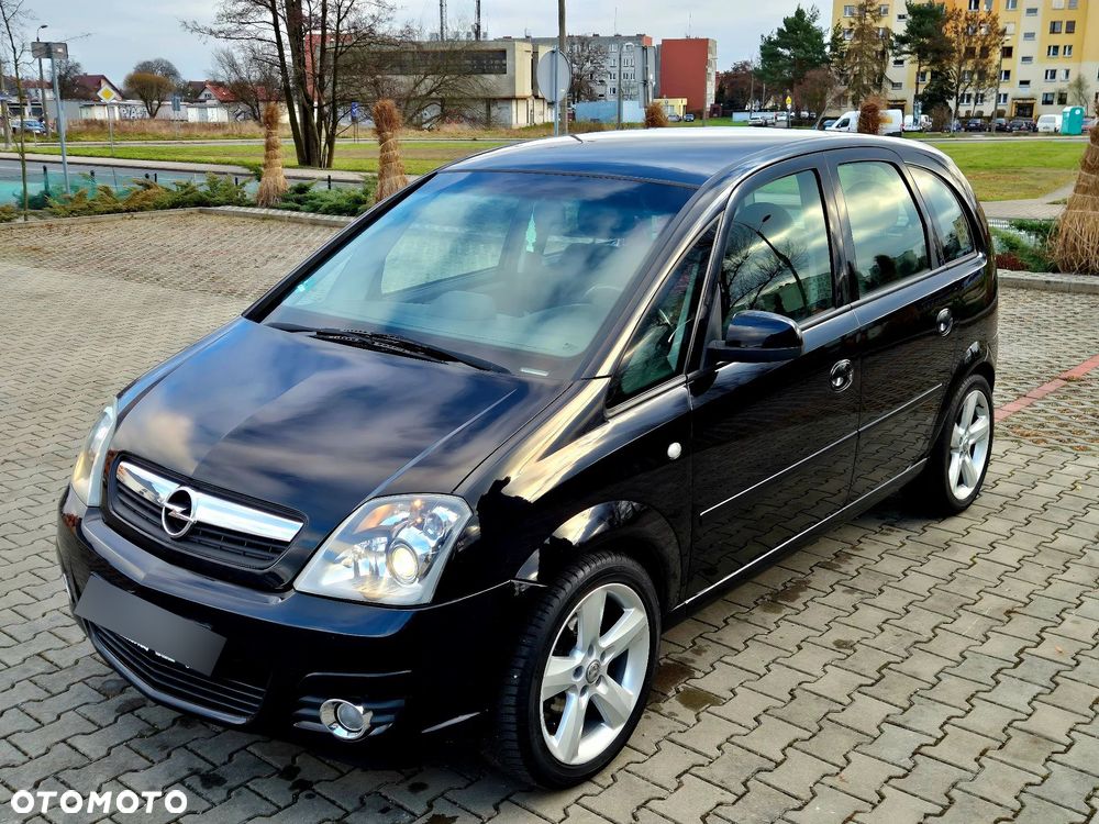 Opel Meriva 1.8 16V Innovation 110 Jahre - 1