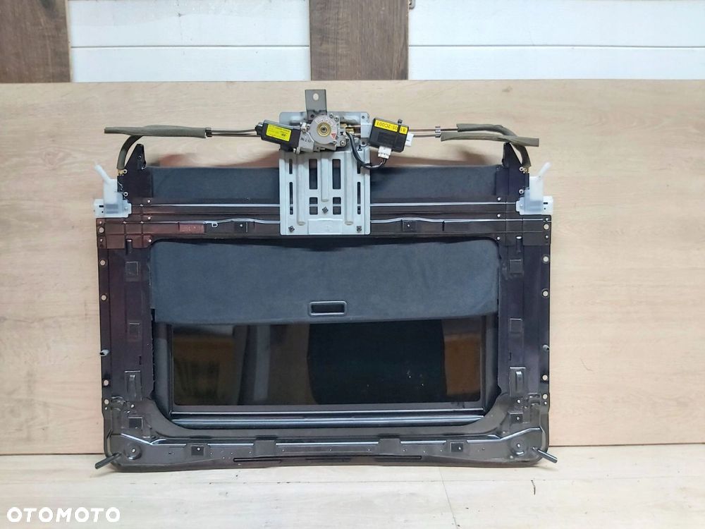 HYUNDAI COUPE II Tiburon Szyberdach szklany - 2