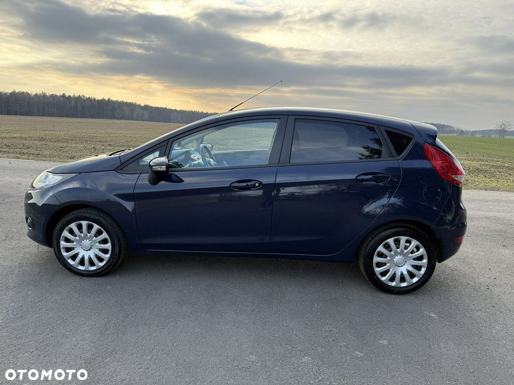 Ford Fiesta - 21