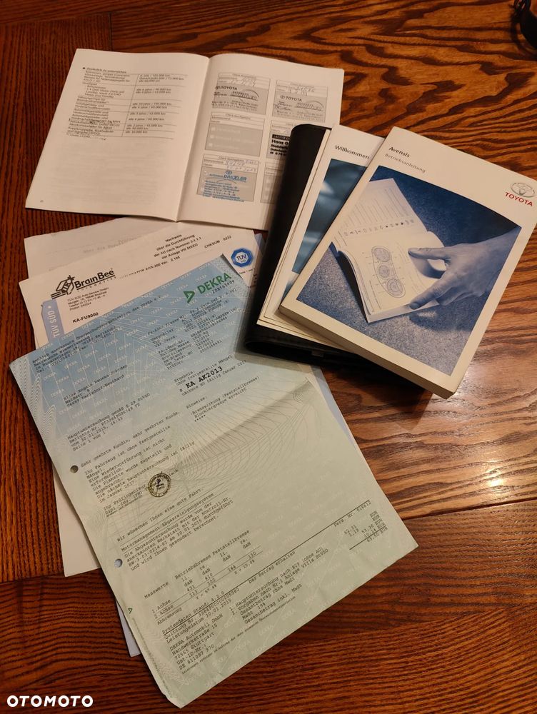 Toyota Avensis 1.8 VVT-i Automatik Sol - 22