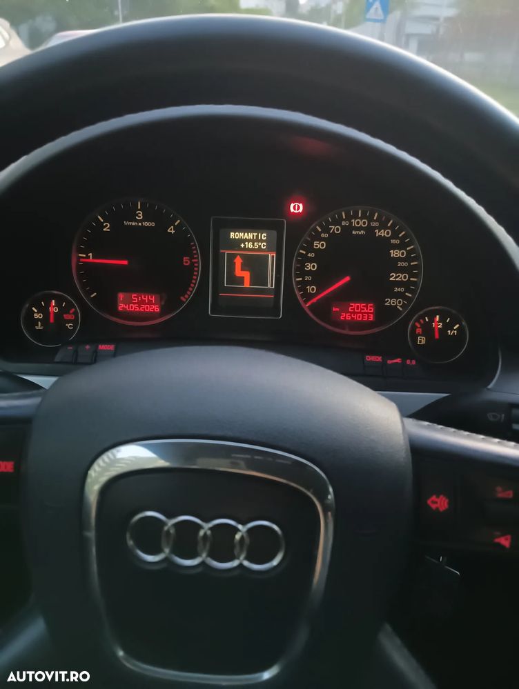 Audi A4 Limuzina 2.0 TDI B8 Quattro - 4