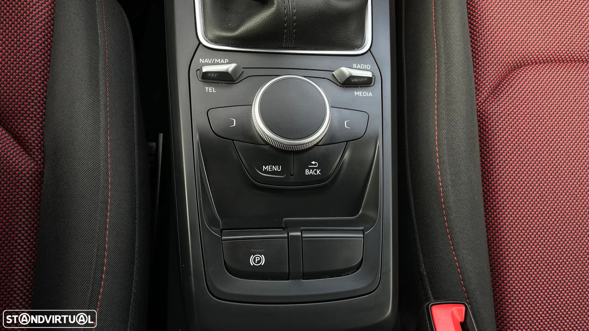 Audi Q2 1.6 TDI Sport - 25