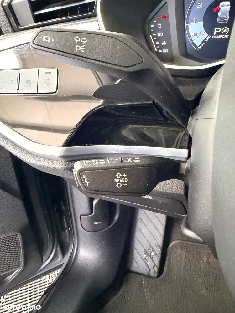 Audi Q3 2.0 40 TFSI S tronic quattro - 27