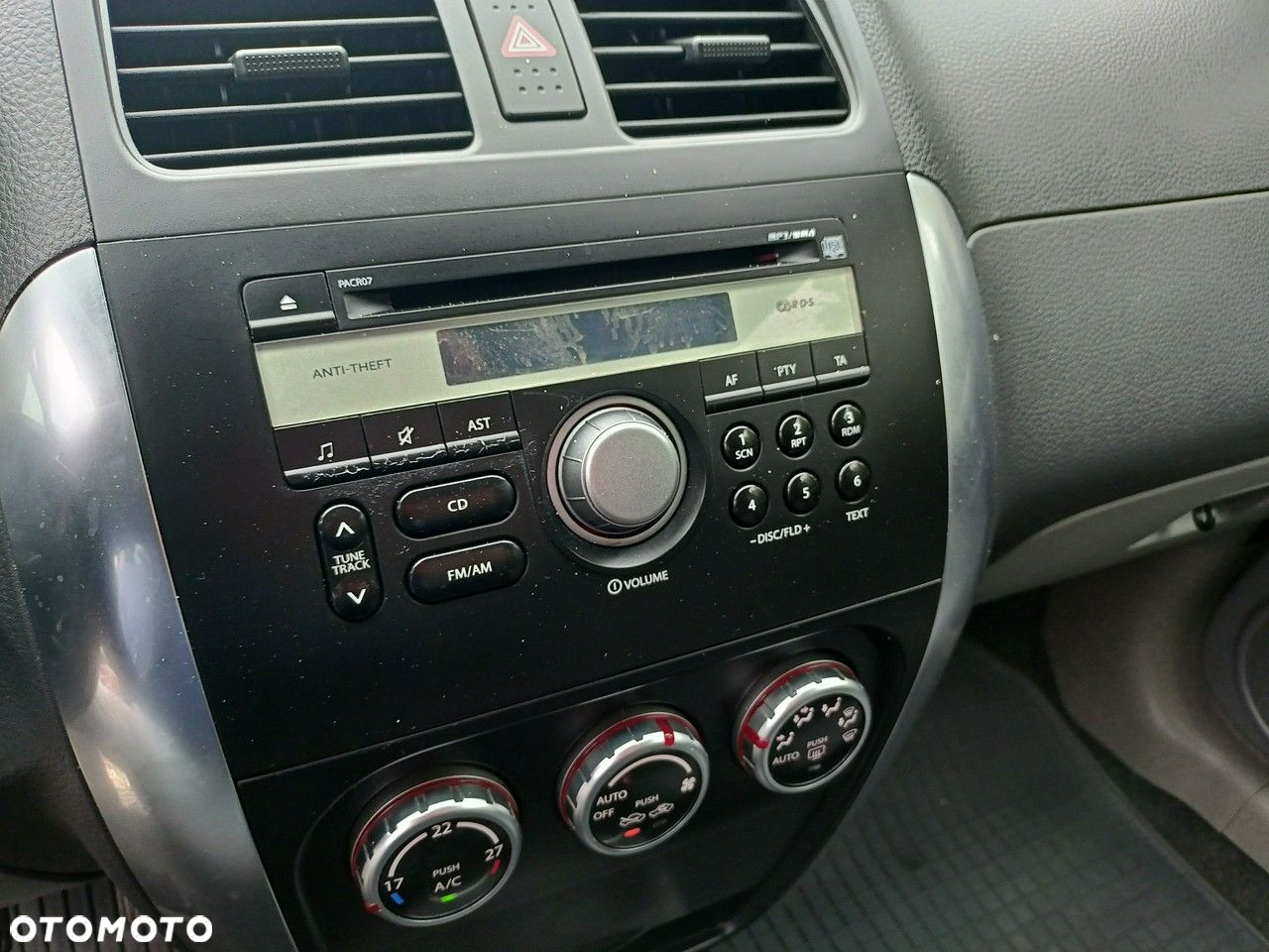 Suzuki SX4 - 24