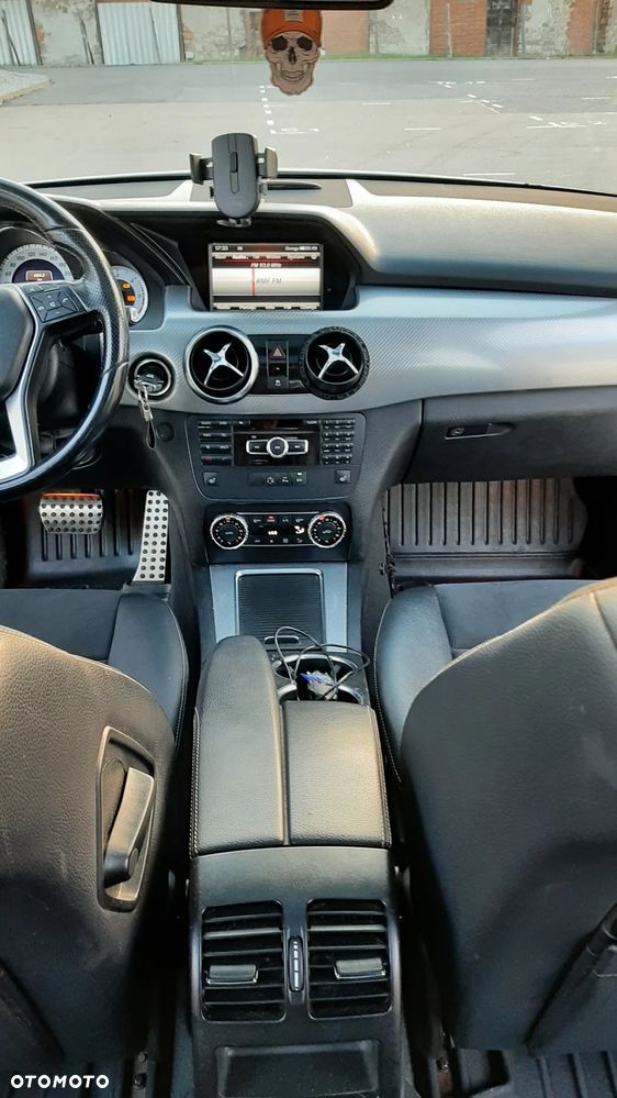 Mercedes-Benz GLK - 20