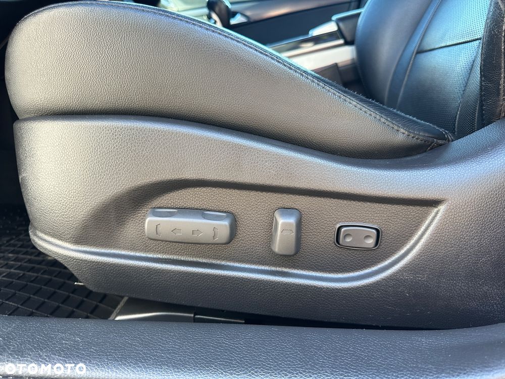 Hyundai i40 2.0 Premium - 34