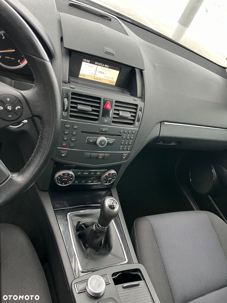 Mercedes-Benz Klasa C 200 Kompressor Classic - 15