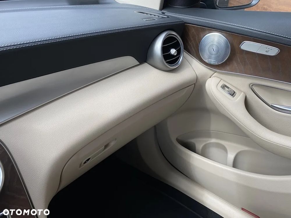 Mercedes-Benz GLC 220 d 4-Matic - 34