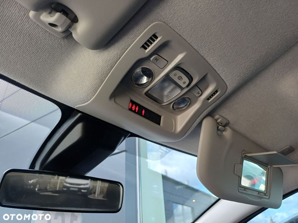 Citroën C3 1.2 PureTech Max EAT6 - 21