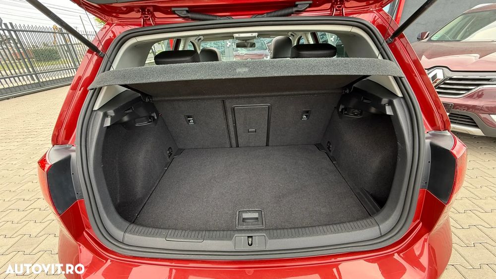 Volkswagen Golf 2.0 TDI (BlueMotion Technology) DSG Highline - 26