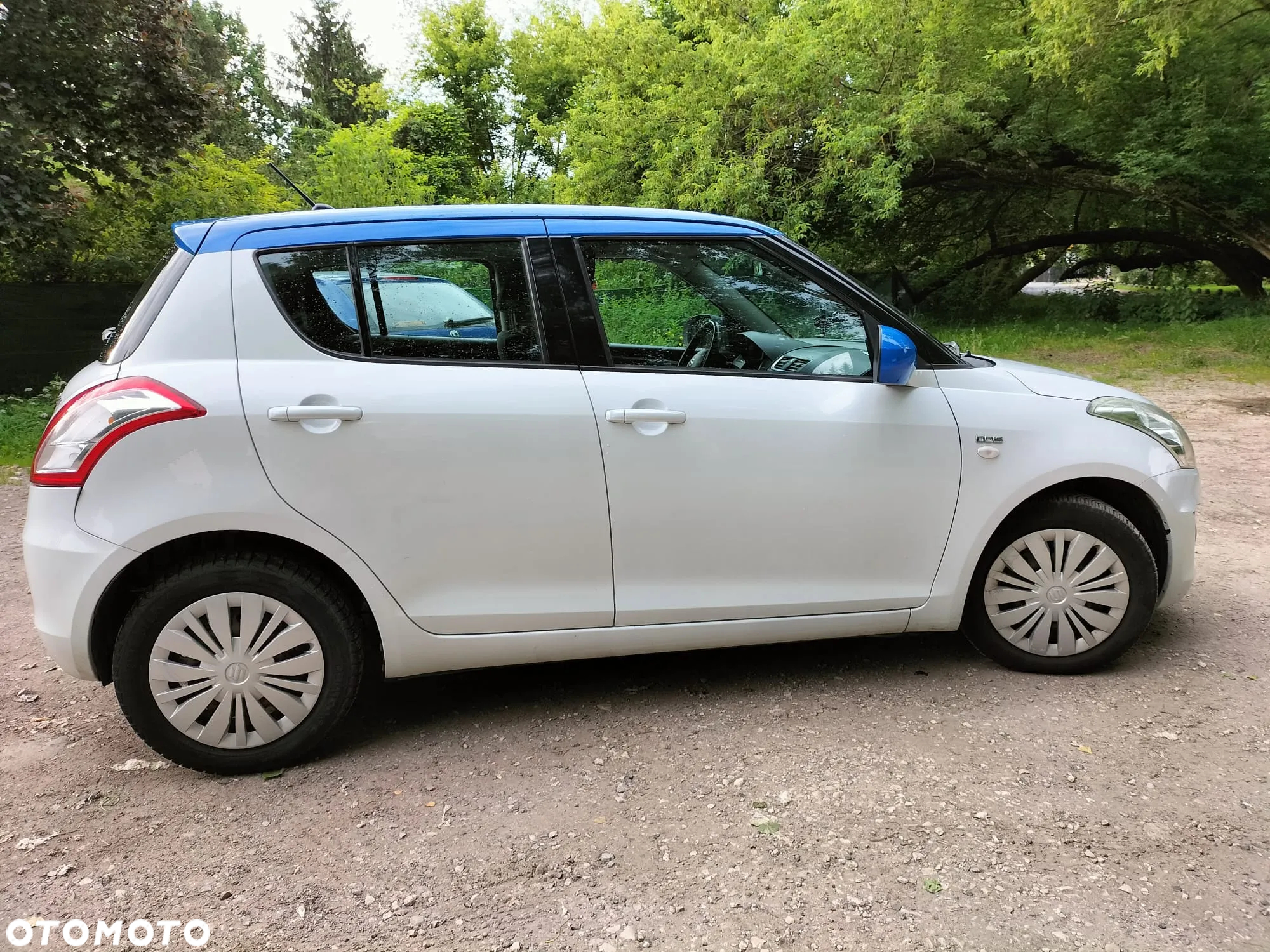 Suzuki Swift 1.3 DDiS Club - 12