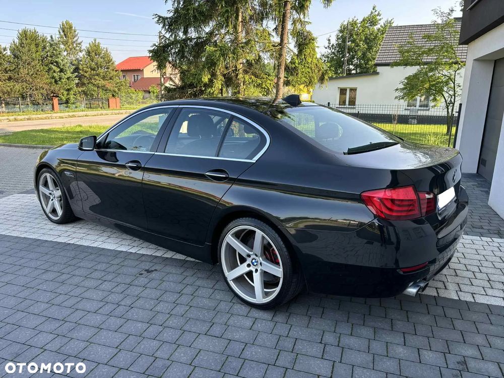 BMW Seria 5 520d - 15
