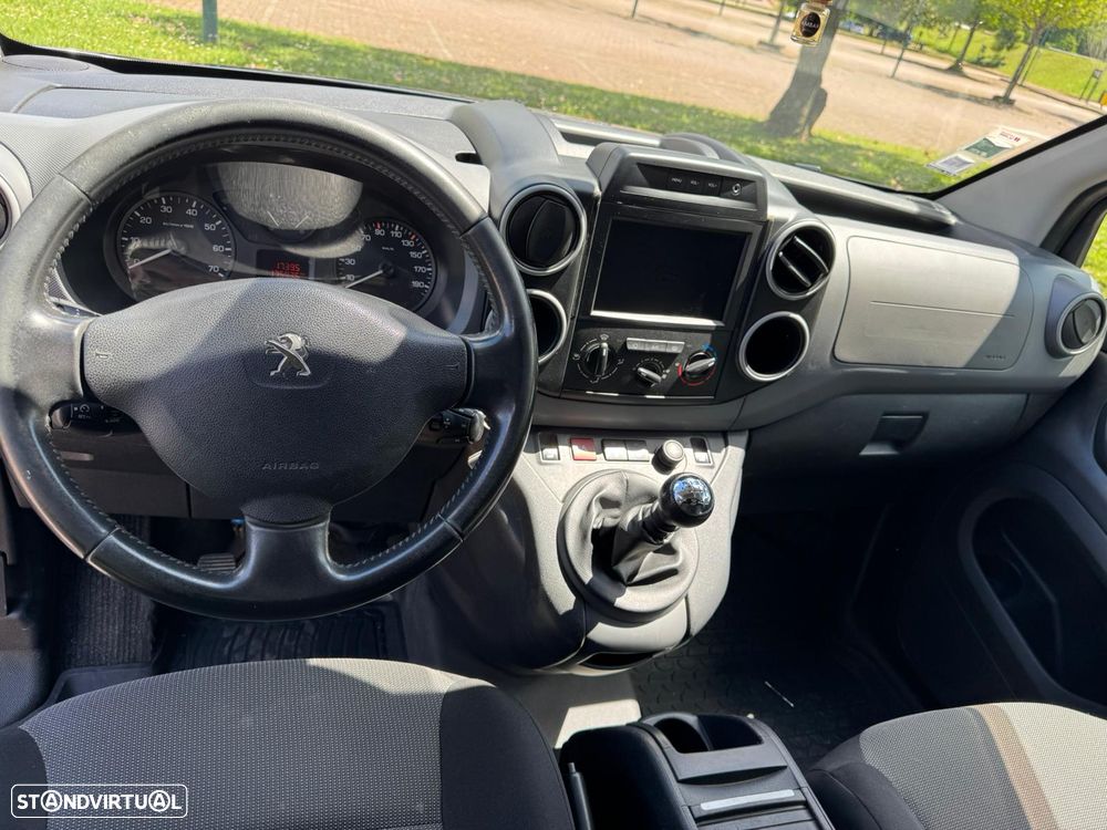 Peugeot Partner - 25