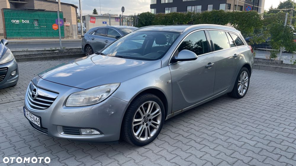 Opel Insignia - 12