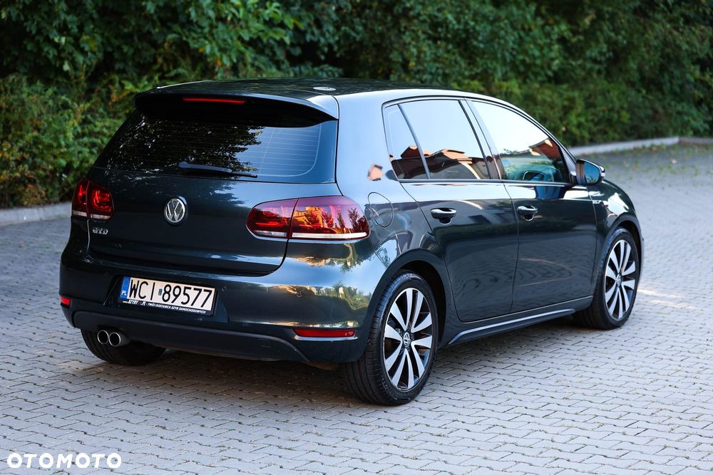 Volkswagen Golf 2.0 TDI GTD - 8