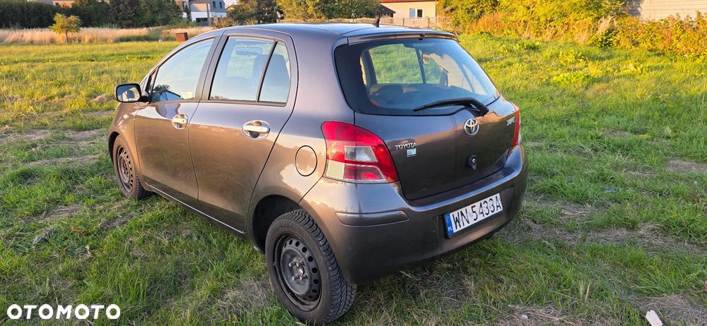Toyota Yaris - 3