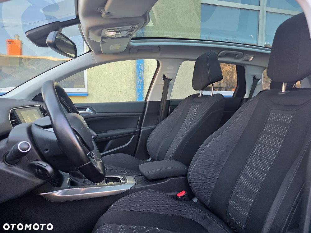 Peugeot 308 BlueHDi 150 EAT6 Stop & Start Niveau 2 Business-Line - 7