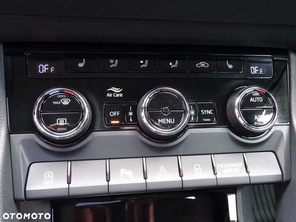 Skoda Karoq 1.5 TSI Ambition - 19