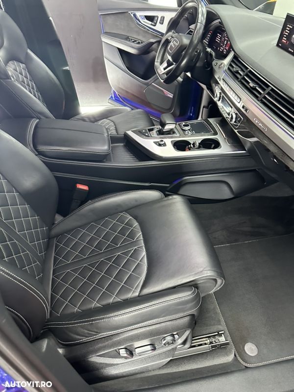 Audi SQ7 4.0 TDI quattro Tiptronic - 17