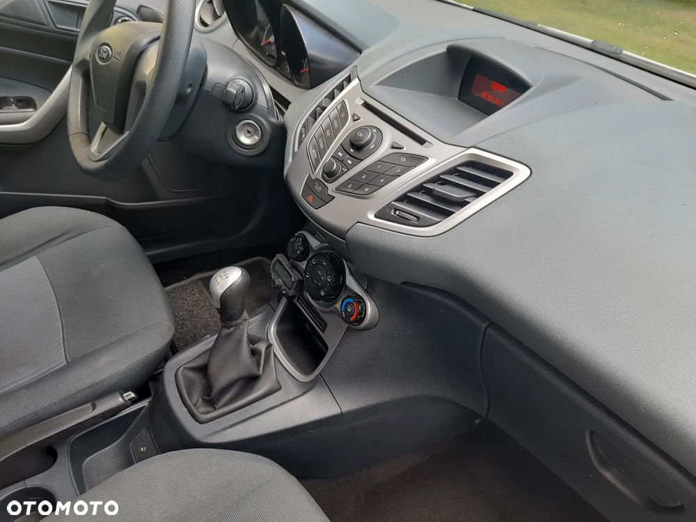 Chevrolet Spark - 4