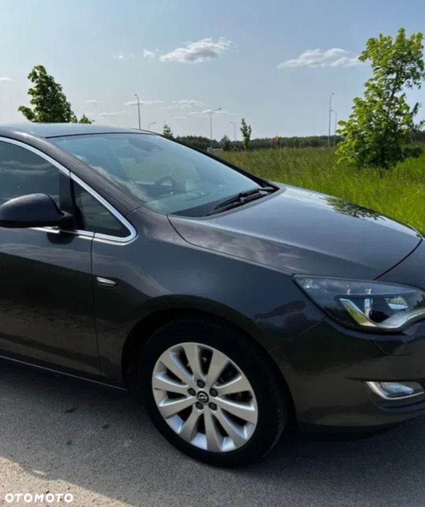 Opel Astra 1.4 T Cosmo - 5