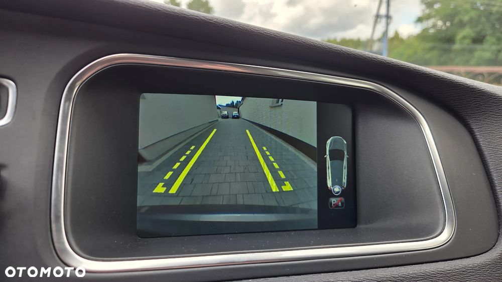 Volvo V40 D2 RDesign - 24