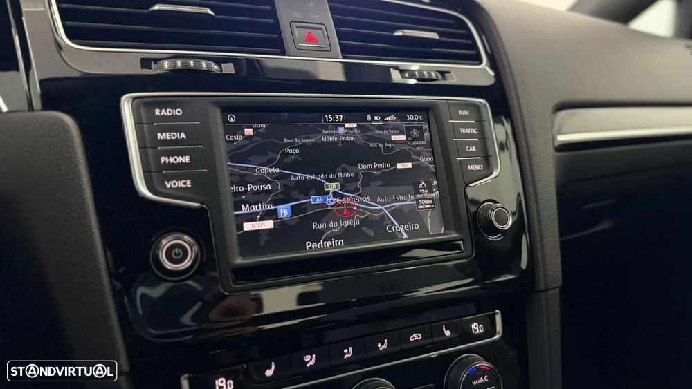 VW Golf R 4Motion BlueMotion DSG - 34