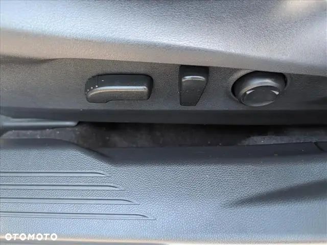 Subaru Outback 2.5i Exclusive - 26