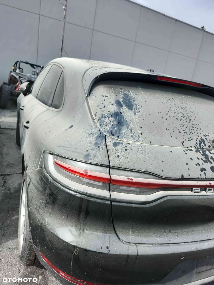 Porsche Macan Standard - 12