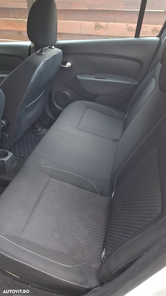 Dacia Logan 1.5 dCi Prestige - 8