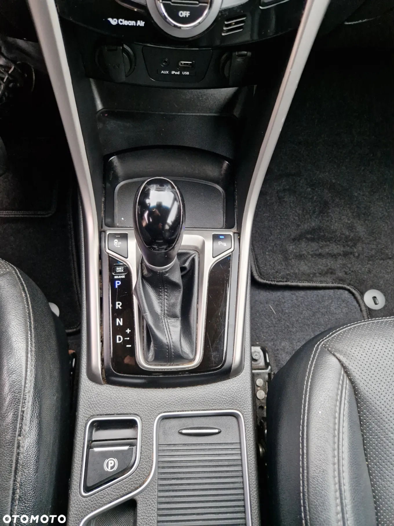 Hyundai i30 blue Kombi 1.6 CRDi DCT Premium - 9