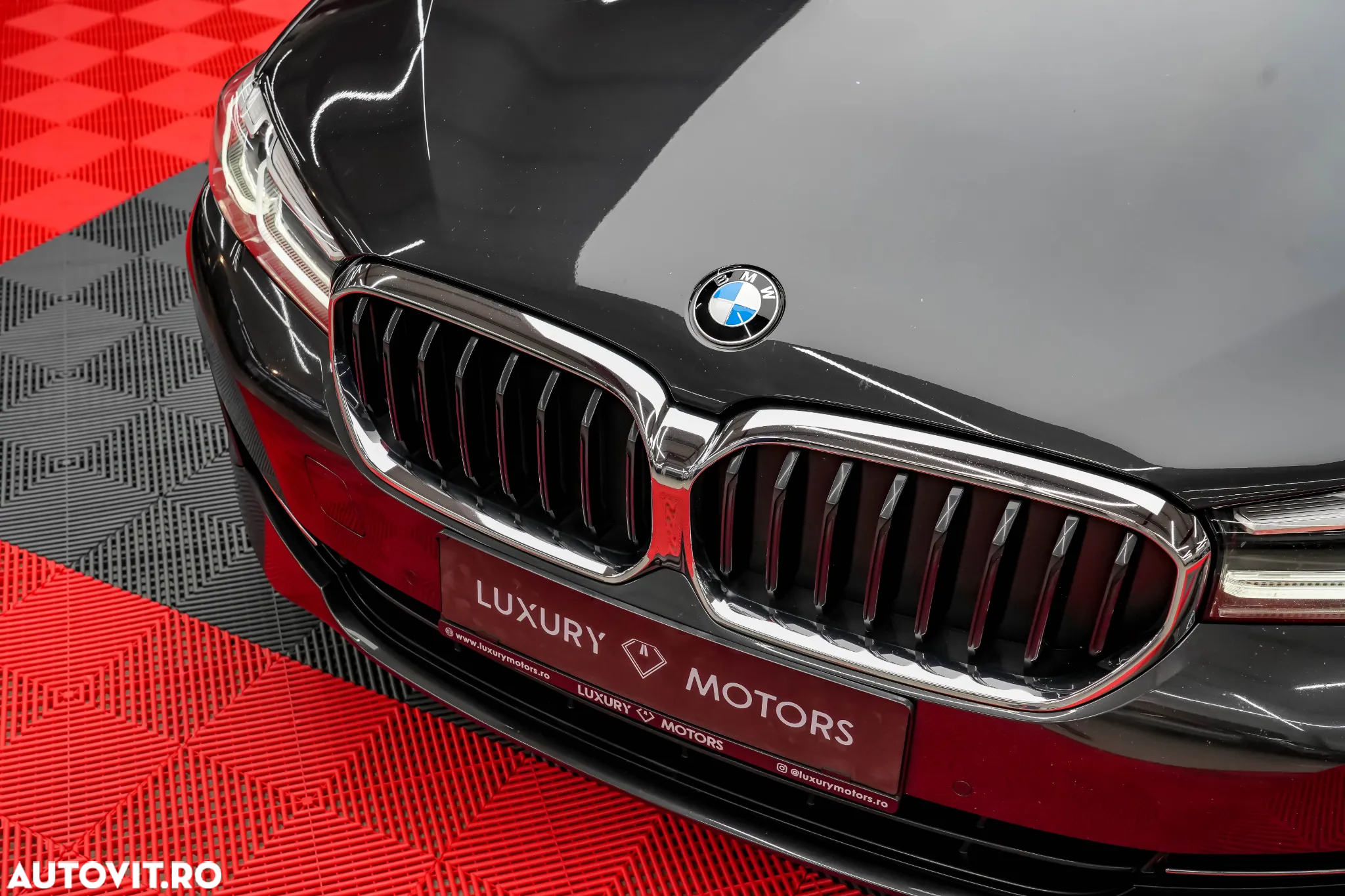 BMW Seria 5 530e iPerformance Aut. - 39