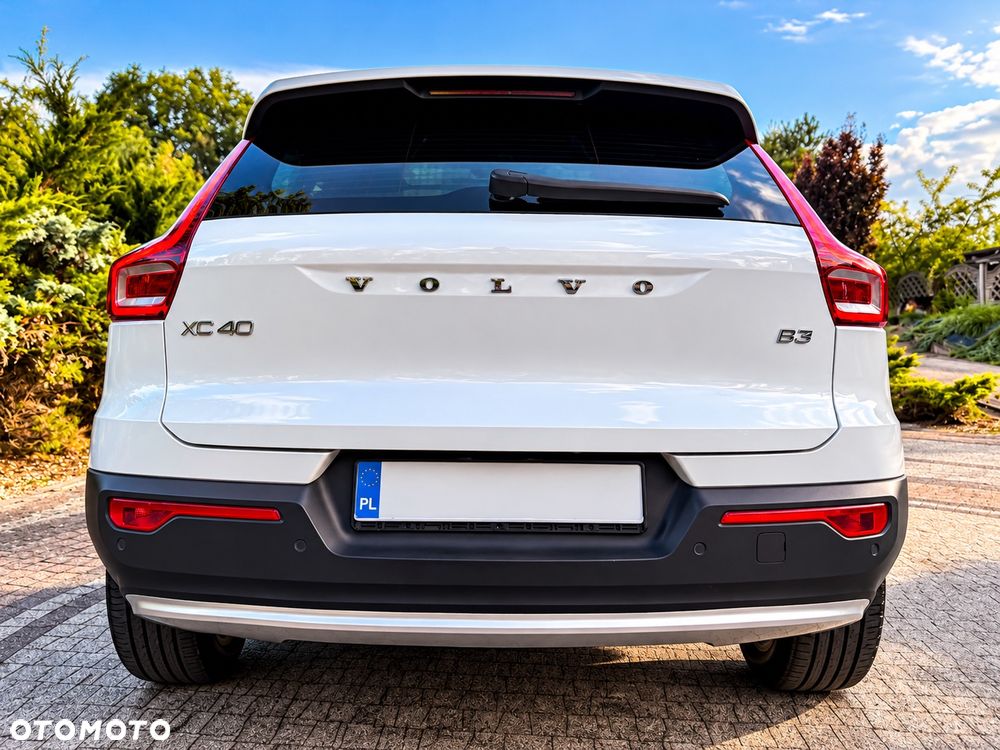 Volvo XC 40 B3 B DKG Plus Dark - 9